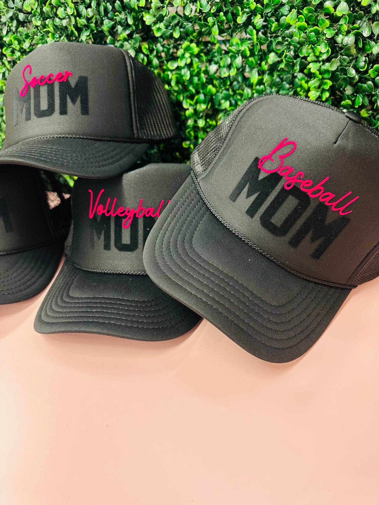 Volleyball MOM Trucker- Black