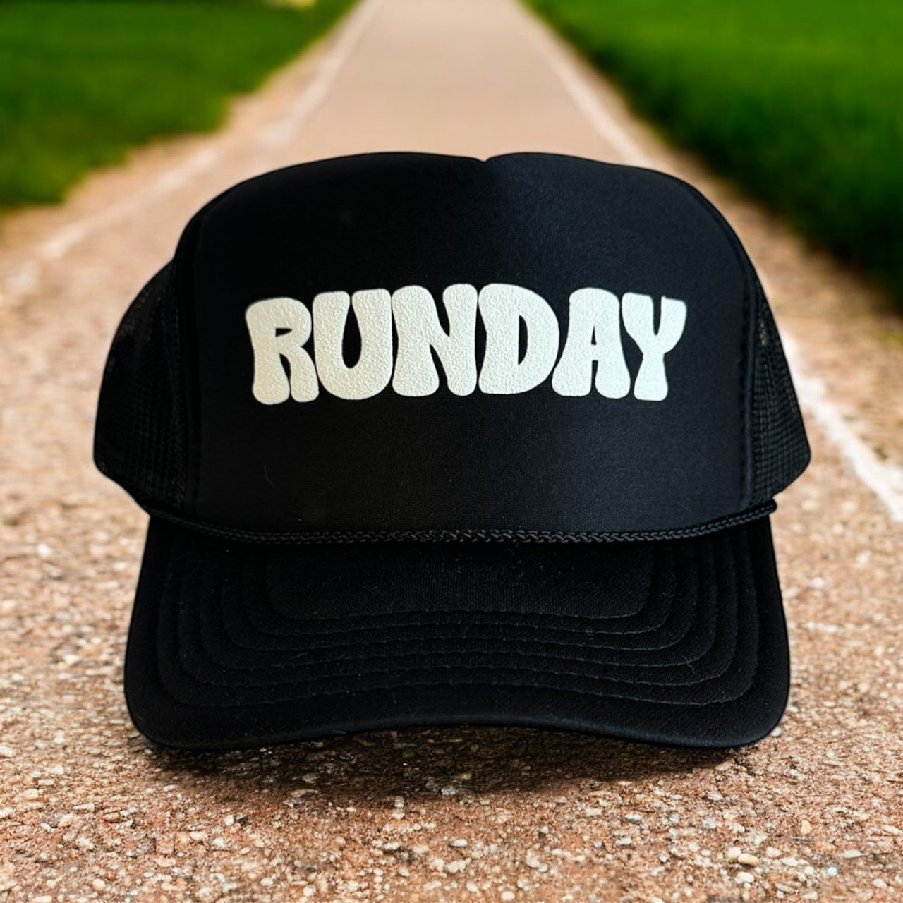 RUNDAY (white) - Black Trucker Hat