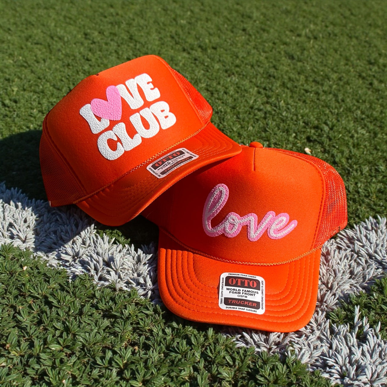 Love (double puff) - Orange Trucker Hat